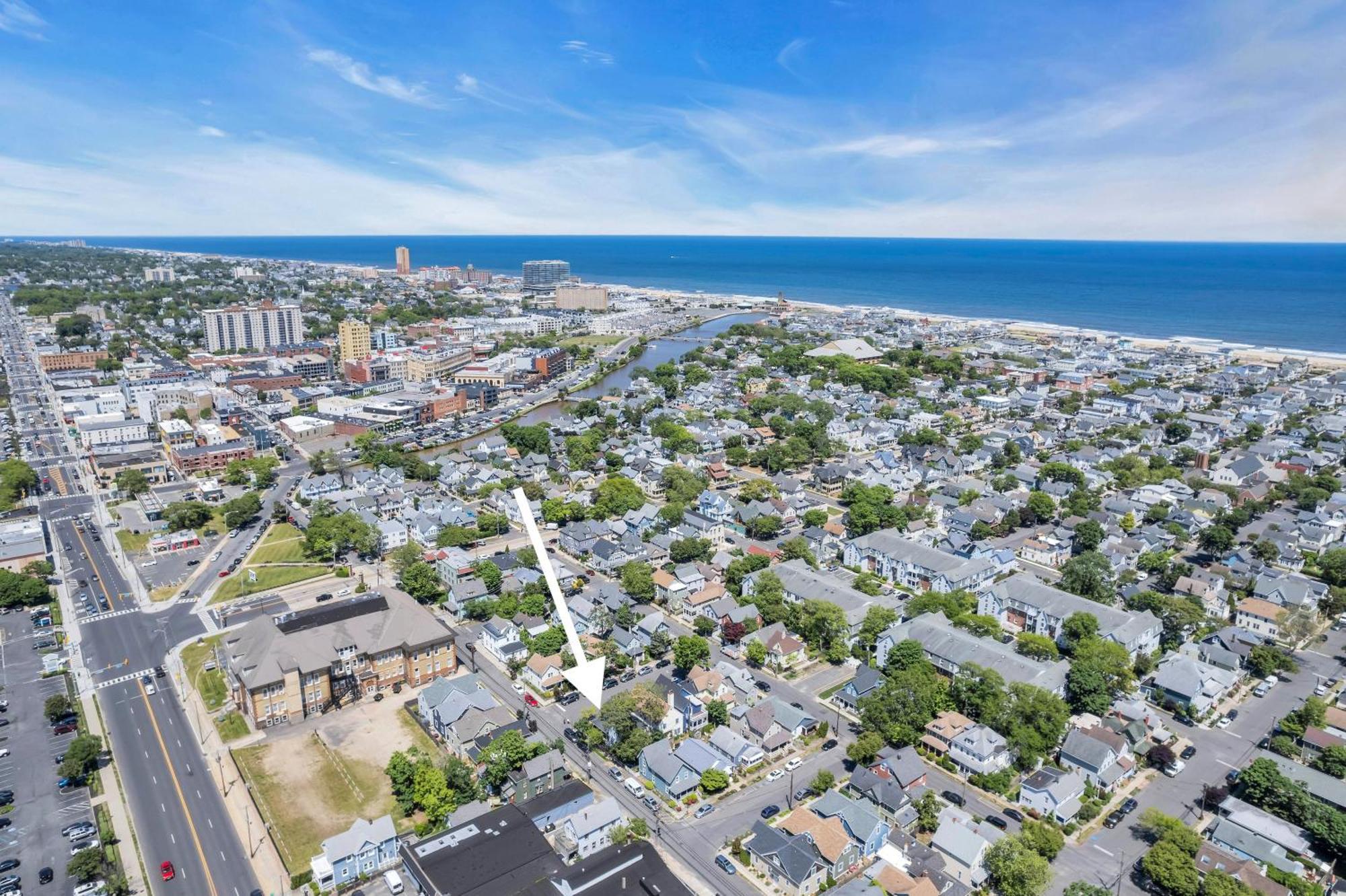 6-Min Walk To Asbury Park & Og Main St - Updated & Cozy Apartment In Historic Ocean Grove - Fire Pit & Patio - Fast Wi-Fi Экстерьер фото